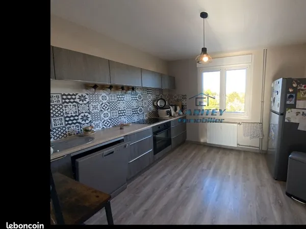 Vend appartement T4