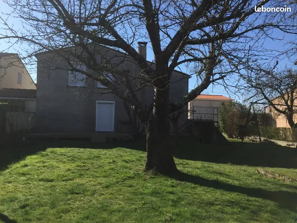 MAISON T4 avec sous-sol et jardin