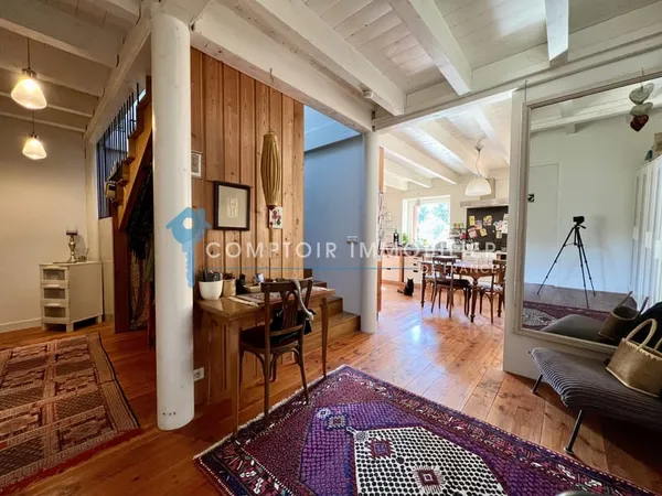 MAISON OSSATURE BOIS DE 200 M2 VOLUMES, LUMINOSITÉ ET CHARME