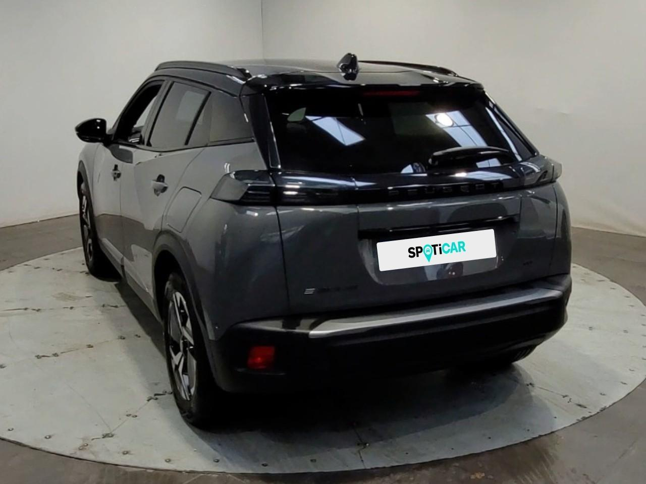 Peugeot 2008 electrique 156 ch 54 kwh gt — photo 3