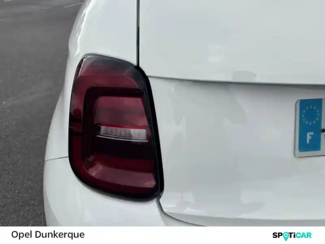 Fiat 500 e 95ch action — photo 13