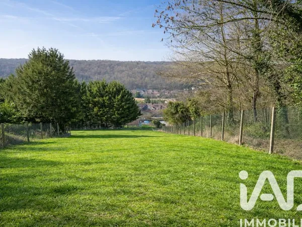 Terrain 660 m²