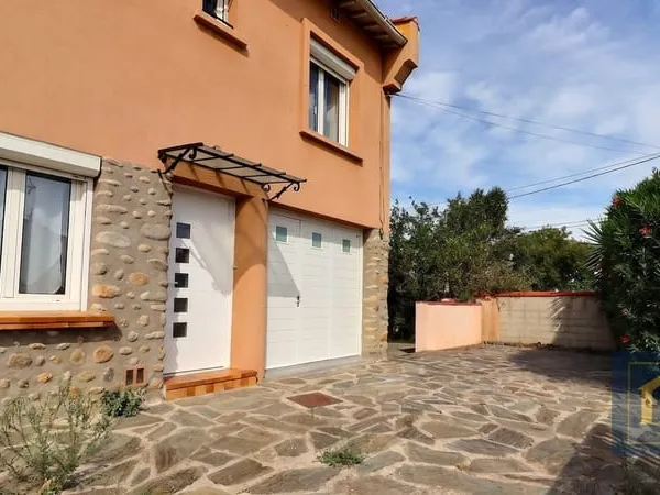 Maison de 5 pièces en 3 faces avec garage