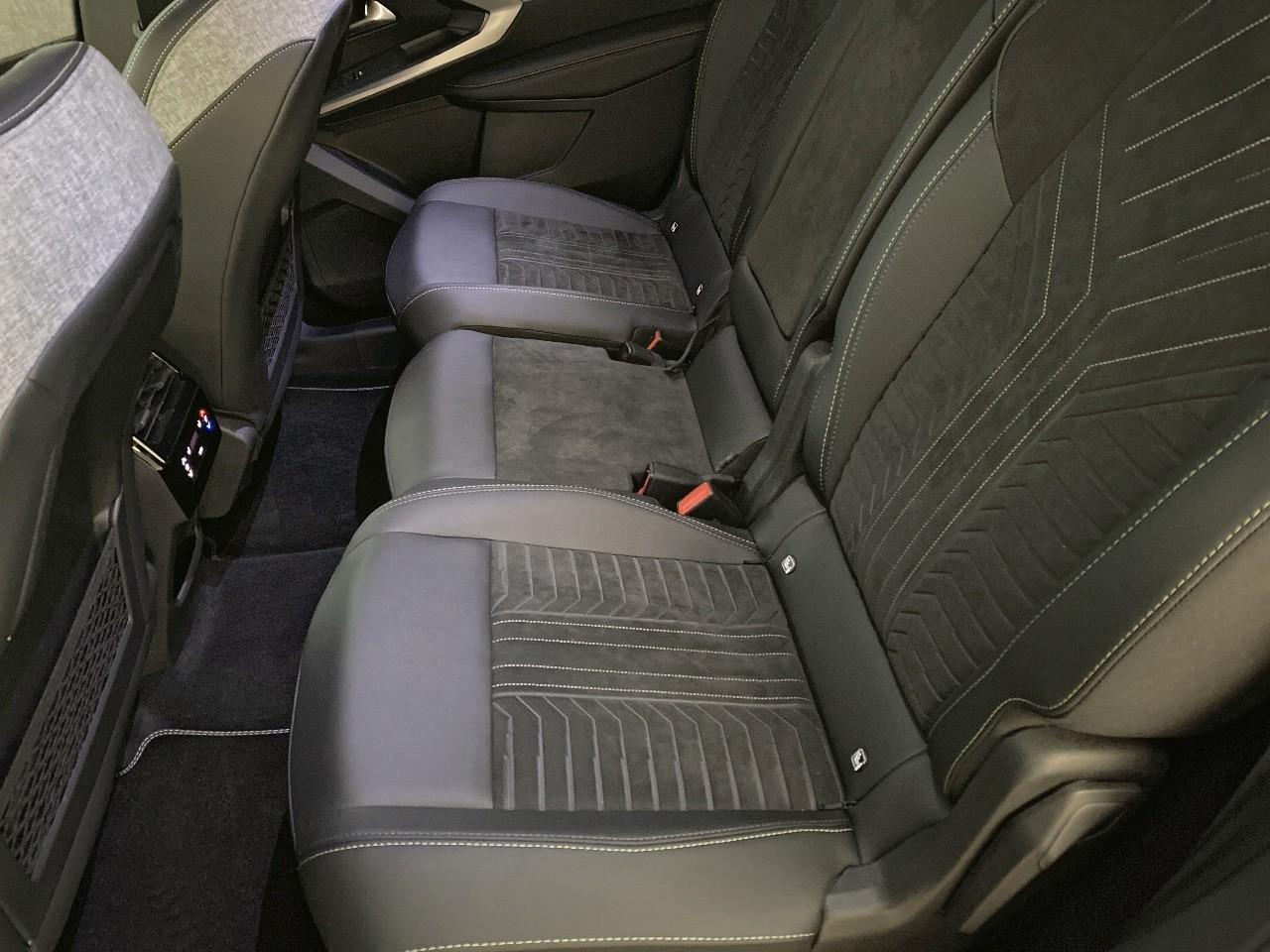 Peugeot 5008 hybrid 145 ch e-dcs6 gt exclusive — photo 10