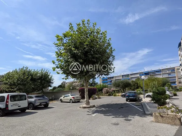 Appartement 3 pièces à vendre à Fréjus plage