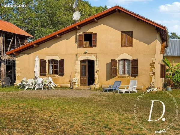 Propriété 6 pièces 154 m²