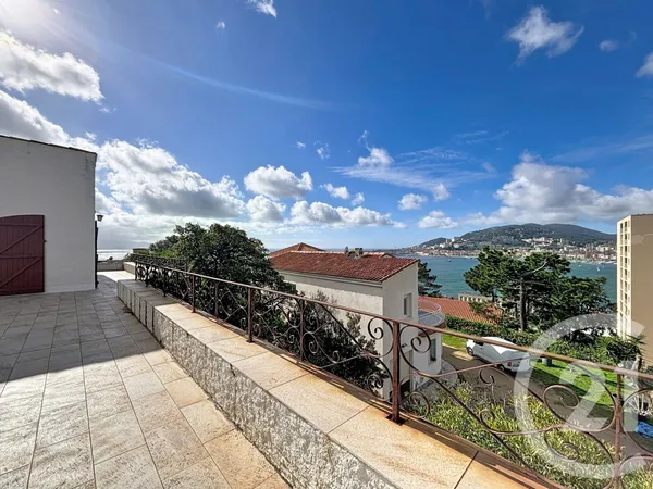 Maison 5 pièces 190 m²