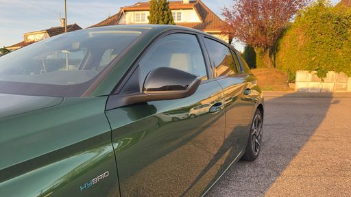 Peugeot 308 1.6 PureTech 180 Hybrid EAT8 - Allure Pack – 2022 – 42191 km – Hybride rechargeable – Boîte Automatique — photo 6
