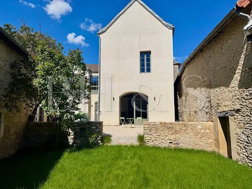 Propriété 12 pièces 350 m²