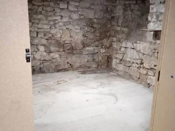 Box cave a louer