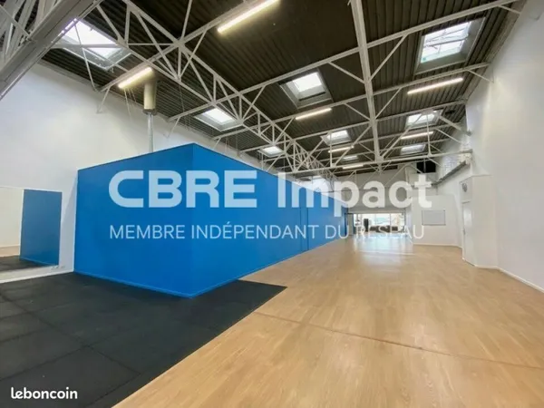 LOCAL D'ACTIVITE 680 m² DIJON