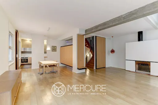 Maison 7 pièces 192 m²