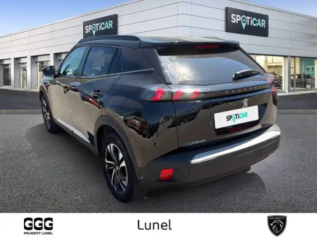 Peugeot 2008 electrique 136 ch — photo 7