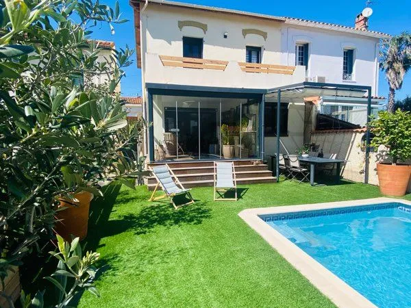 Coup de coeur à narbonne - maison de ville centre ville avec piscine et jardin