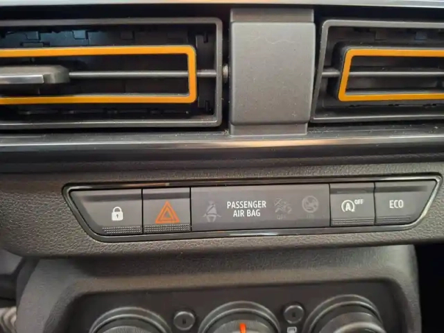 Dacia Sandero eco-g 100 - 22 — photo 47