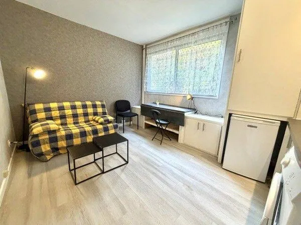 Studio 1 pièce 16 m²