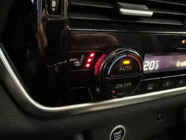 Nissan Qashqai mild hybrid 158 ch xtronic — photo 37