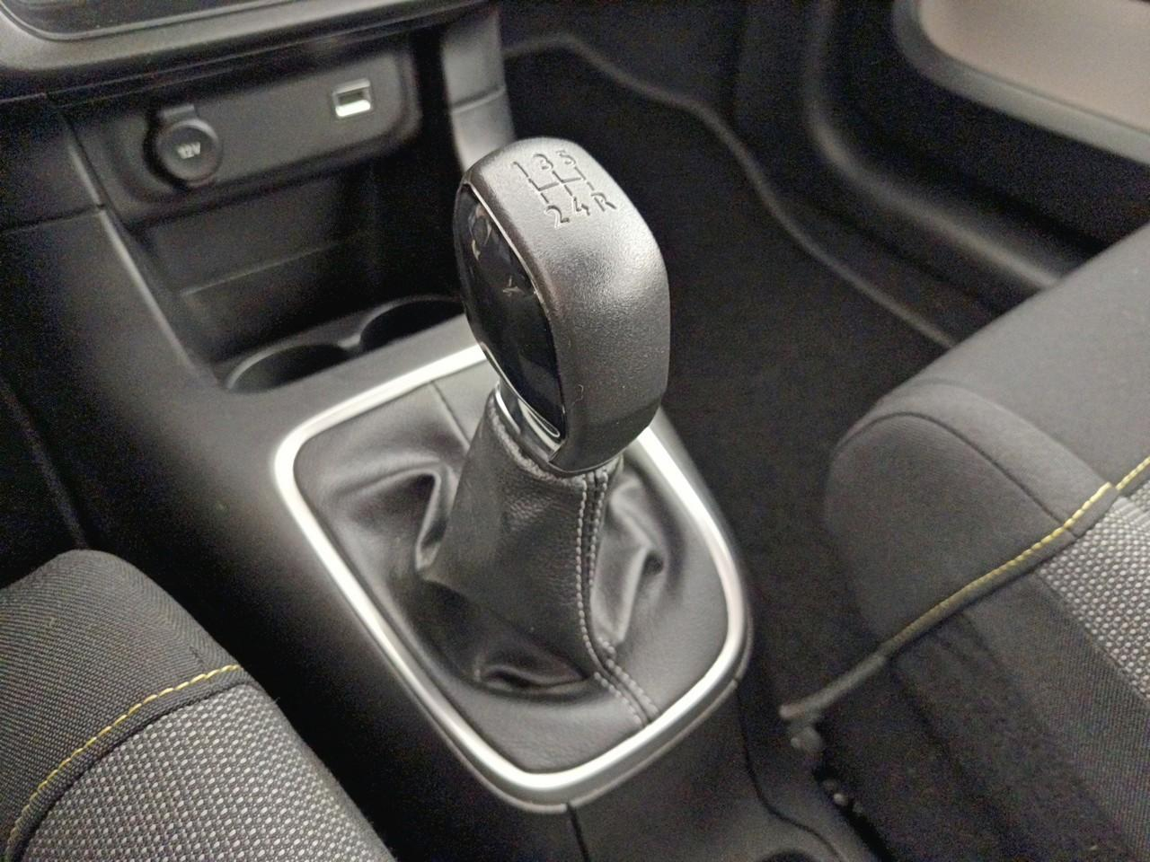 Citroën C3 puretech 83 s&s bvm5 shine — photo 28