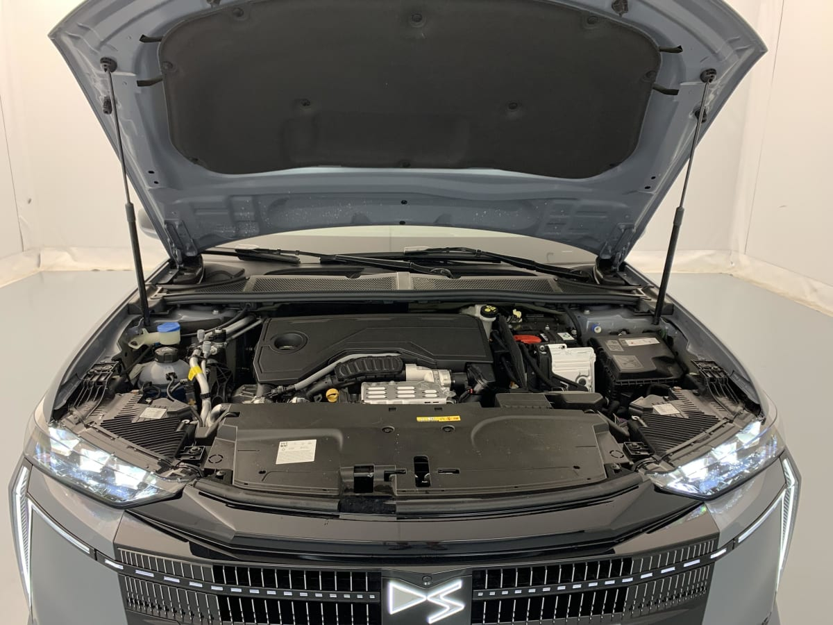 DS N 4 — photo 26