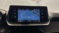 Peugeot 2008 1.5 BlueHDi 110ch S&S Allure Pack — photo 19