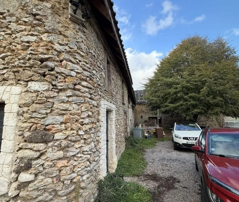 Photo 2