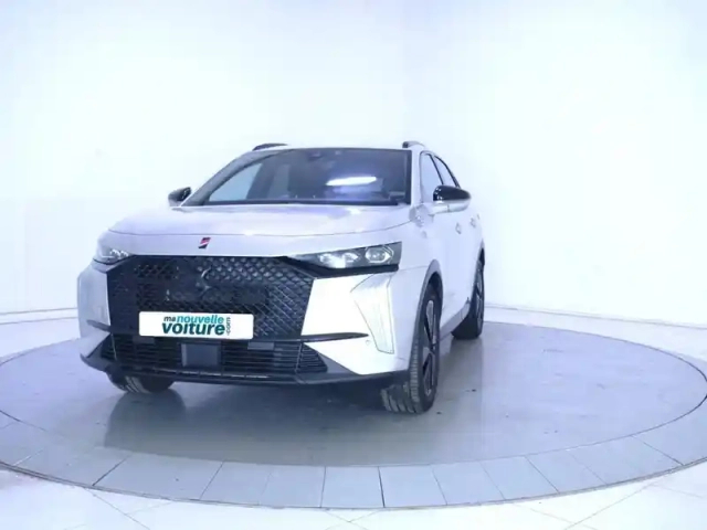 Ds Ds 7 hybride rechargeable e-tense 300 eat8 4x4 — photo 103