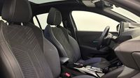 Peugeot 208 e-208 156ch GT — photo 15