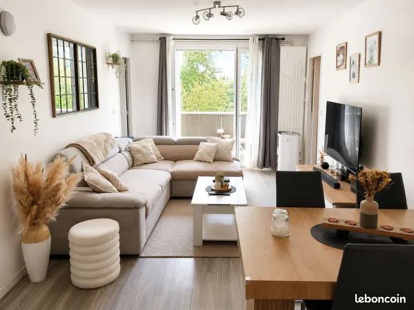 Appartement T5 transformé en T4