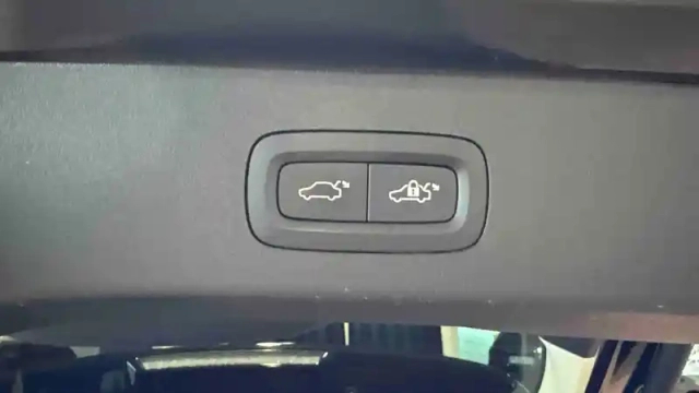 Lynk&Amp;Co 01 1.5 phev 261 ch dcth7 — photo 12
