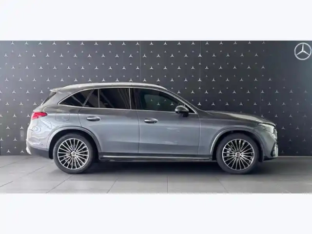 Mercedes Glc 220 d 4matic amg line — photo 26