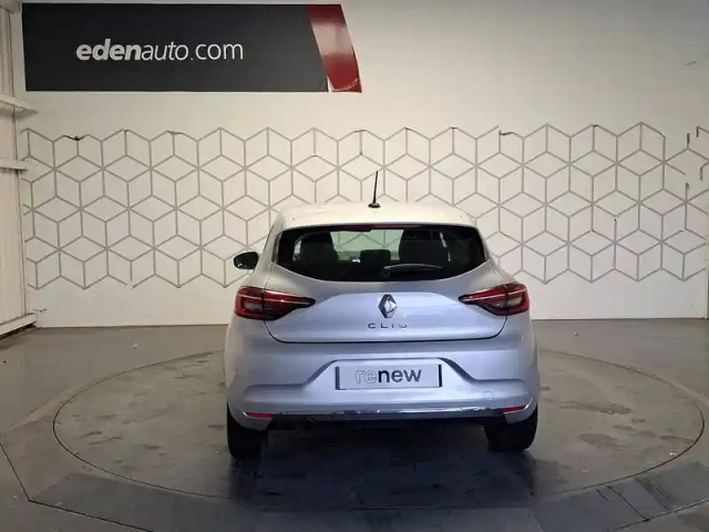 Renault Clio blue dci 85 — photo 4
