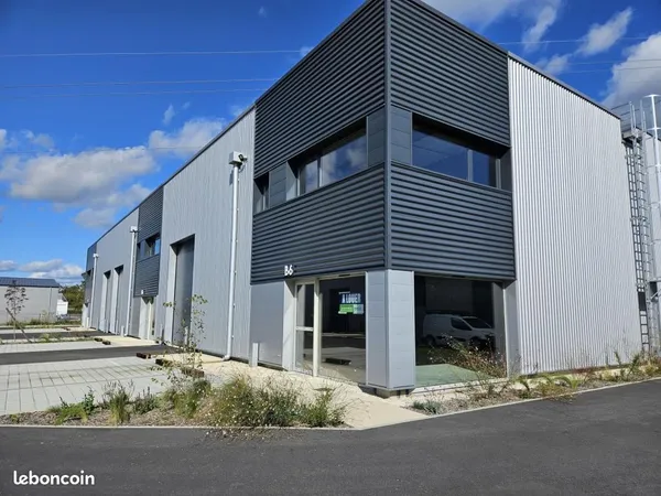 Local 201 m² Saint-Jean-de-Boiseau