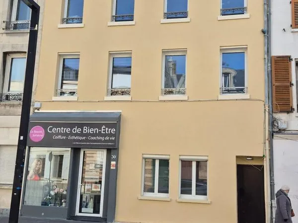 IMMEUBLE DE RAPPORT 247 m² - 5 LOTS - 100 % LOUÉ - 3 130 / MOIS DE LOYERS