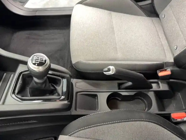 Renault Clio tce 90 ch gsr2 — photo 15