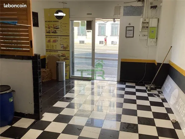 Local commercial 22 m² MONTPELLIER