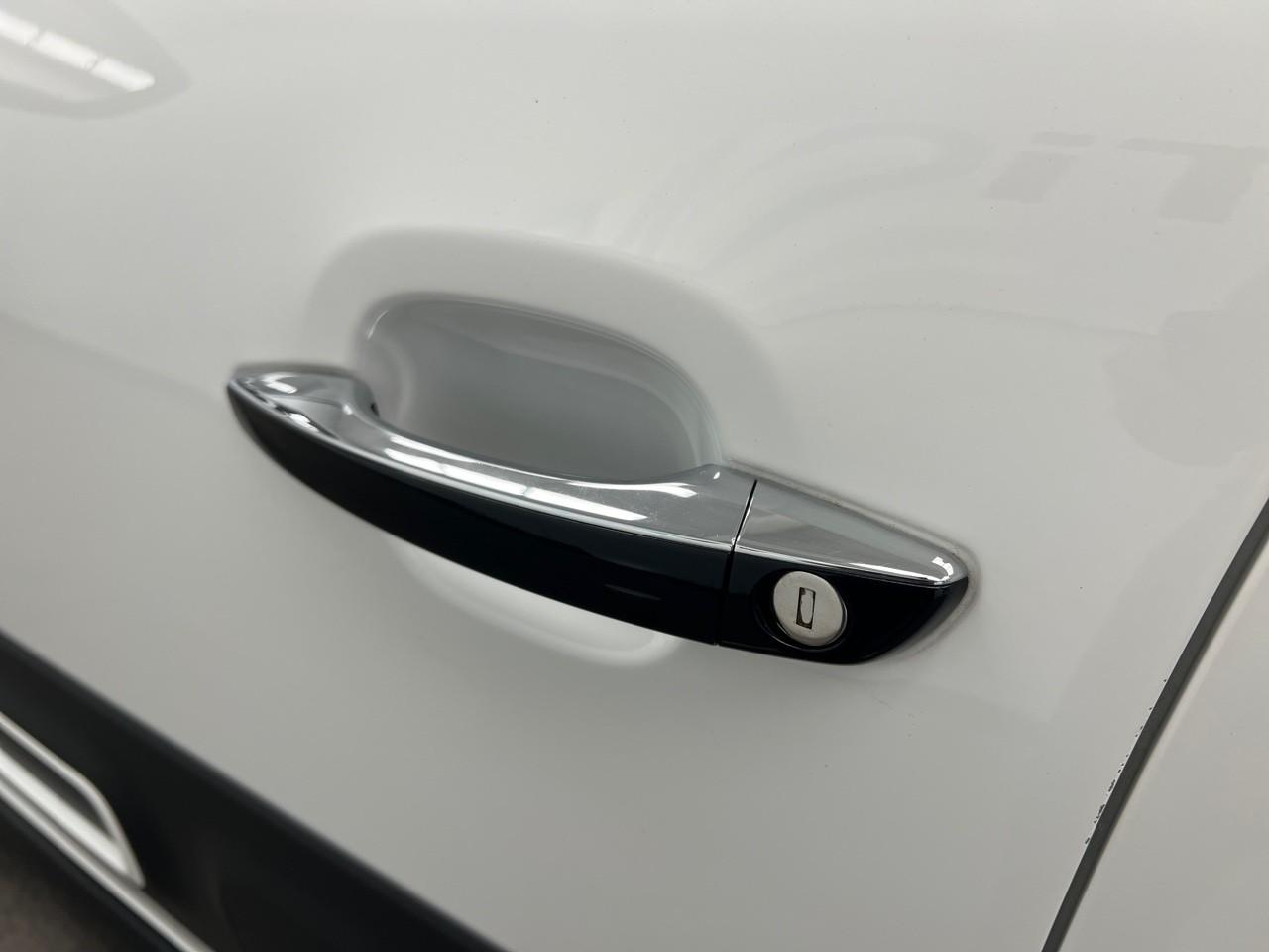Citroën C3 puretech 110 s&s bvm6 shine pack — photo 21