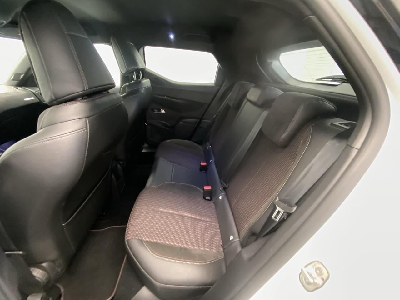 Ds Ds 3 crossback puretech 130 eat8 performance line — photo 10