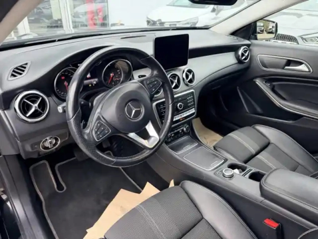 Mercedes Gla 200 d 4matic sensation — photo 12