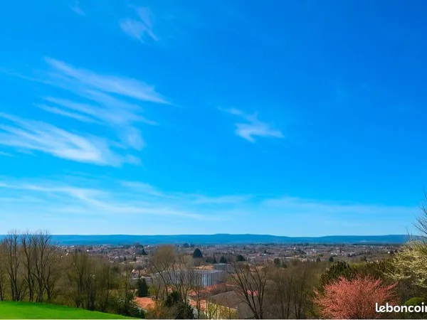 Terrain avec vue imprenable