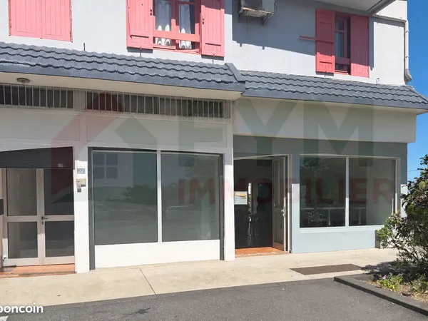 Local commercial 60 m² Saint-Joseph