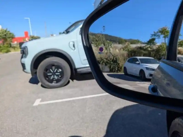 Ford Kuga 2.5 duratec 225ch phev graphite tech edition bva — photo 8