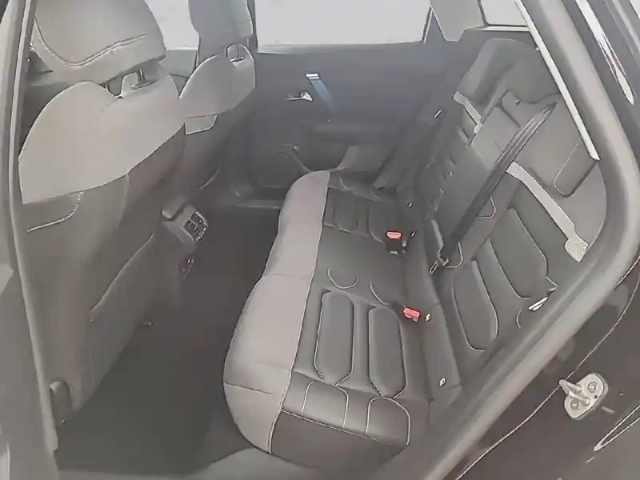 Citroën C4 e- 136 ch automatique — photo 48