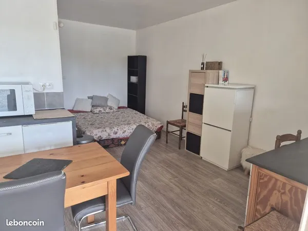 Studio 25m² avec terrasse