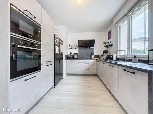 Maison 6 pièces 110 m²