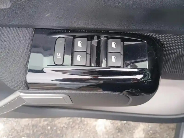 Citroën C3 puretech 83 s&amp;s bvm5 c-series — photo 20
