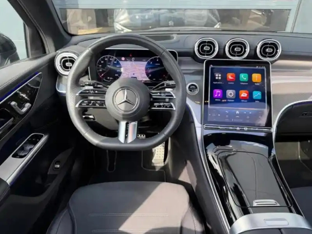 Mercedes Glc 220 d 4matic amg line — photo 31