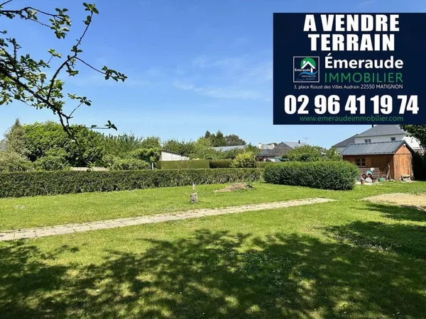 Terrain constructible 725 m²