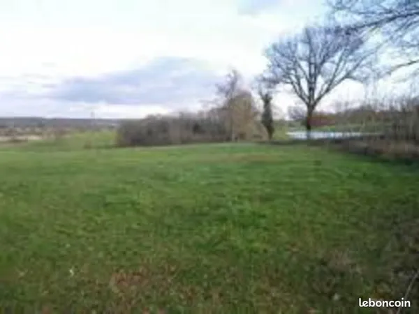 Terrain 320 m² Lecousse