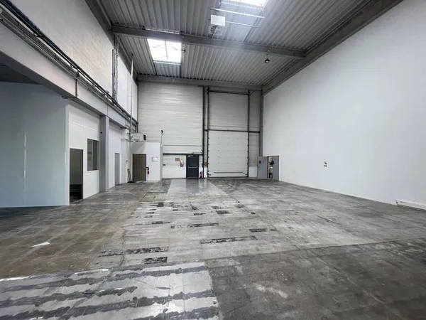 Entrepôt 1 pièce 1236 m²