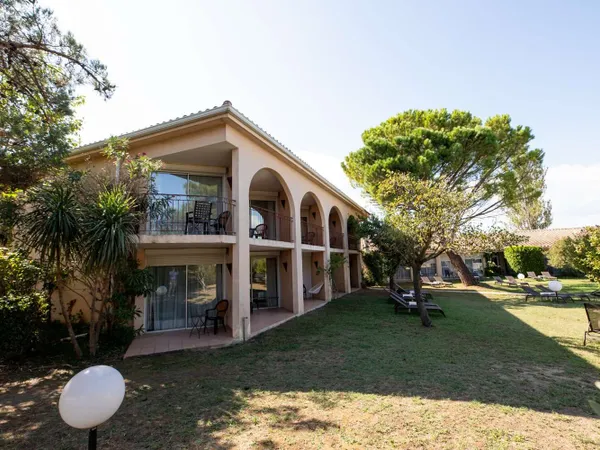 A VENDRE POUR INVEST LMNP TOURISME: Appartement 3 pièce(s) 40.70 m2 situé à Avignon (84000)